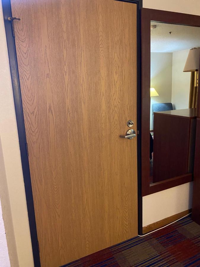 Americas Best Value Inn Champaign Extérieur photo
