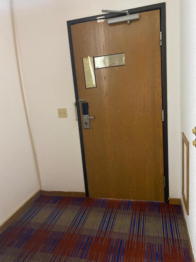 Americas Best Value Inn Champaign Extérieur photo